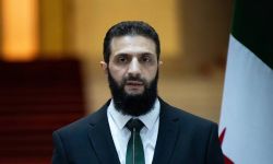 الشرع يكشف عن جيش من   المتطوعين في حكومته الجديدة